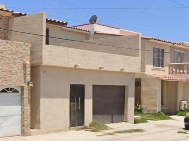 CASA EN VENTA EN COL VISTA HERMOSA ENSENADA BAJA CALIFORNIA