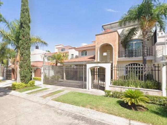 Casa en venta en Col Bugambilias Jalisco