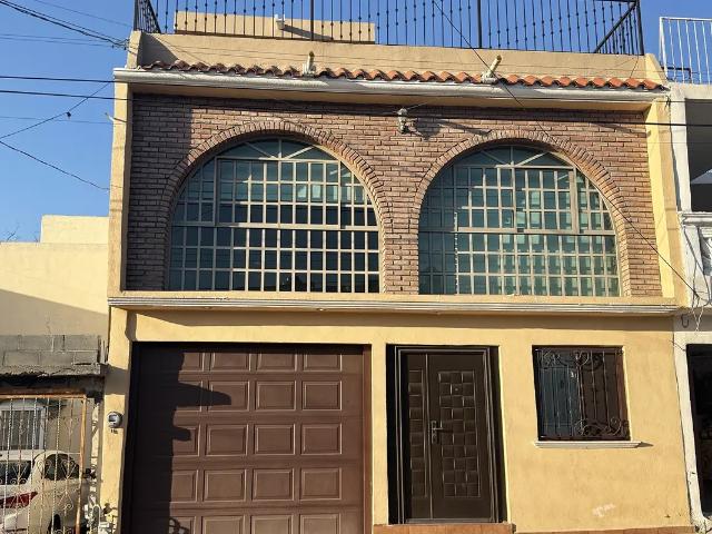 Casa en VENTA en col. Chapultepec