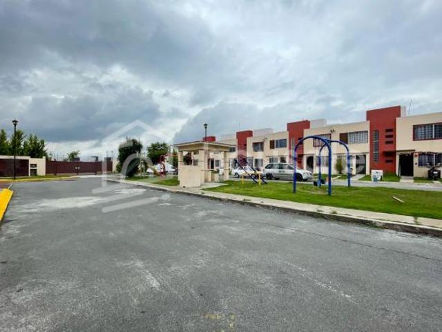 Casa en venta en Col. Ciudad Integral Huehuetoca, Estado de México