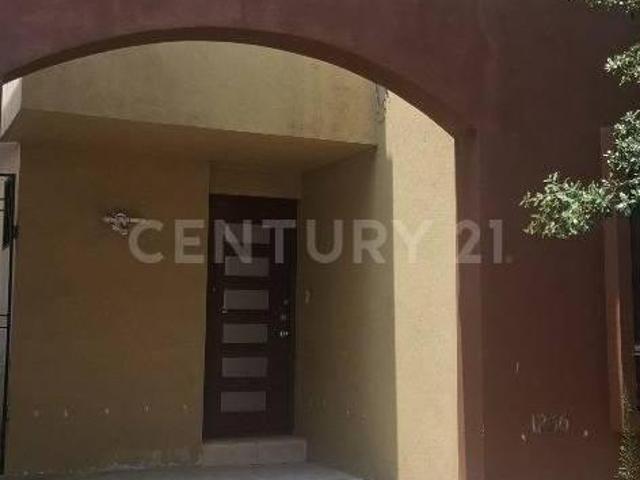 CASA EN VENTA EN COL. CUMBRES DE SAN AGUSTIN 2 SECTOR EN MONTERREY