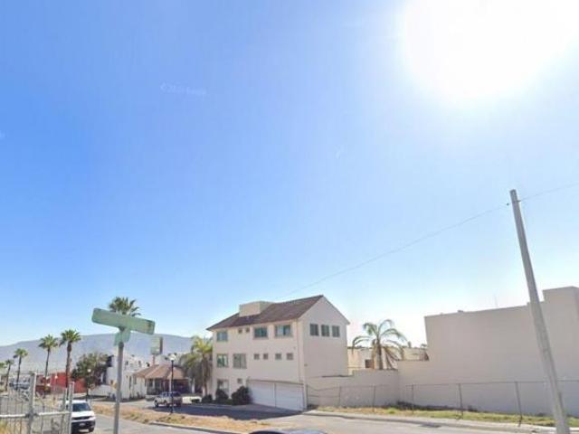 CASA EN VENTA EN COL CUMBRES ELITE 4to. SECTOR MONTERREY