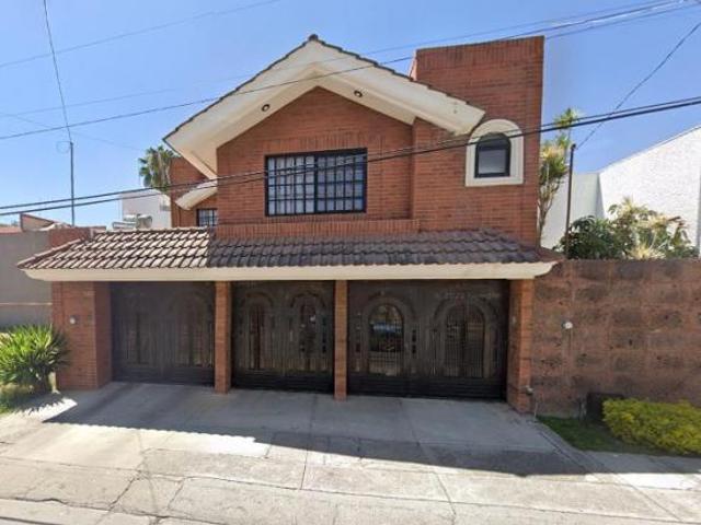CASA EN VENTA EN COL DEL VALLE CAMPESTRE LEON DE LOS ALDAMA GUANAJUATO