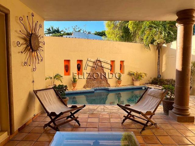 CASA EN VENTA EN COL. EL CHARRO, $8?250,000