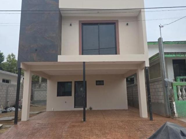 Casa en venta en Col. Felipe Carrillo Puerto, Cd. Madero, Tamaulipas