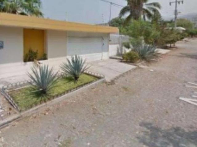 CASA EN VENTA EN COL INDEPENDENCIA APATZINGAN MICHOACAN
