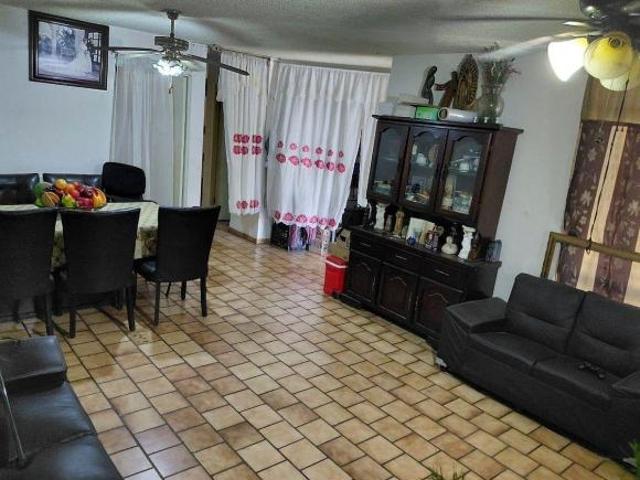 Casa en venta en Col. Independencia