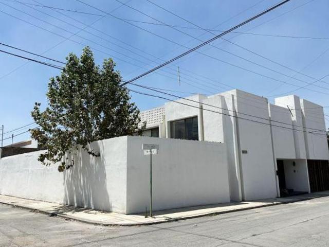 Casa en VENTA en Col. Jardín