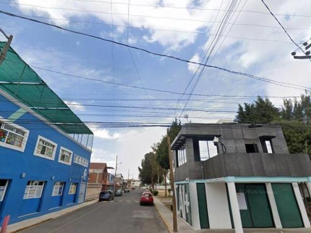 CASA EN VENTA EN COL JORGE JIMENEZ CANTU ESTADO DE MEXICO