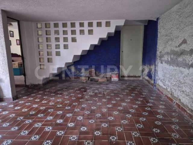 Casa en Venta en Col. Justo Sierra, Iztapalapa, Ciudad de México