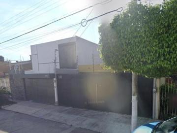 CASA EN VENTA EN COL LA CALMA ZAPOPAN JALISCO