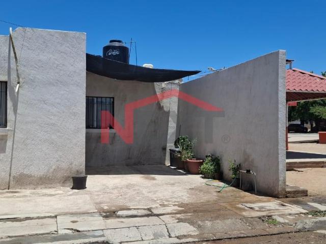 CASA EN VENTA EN COL. LA CARIDAD