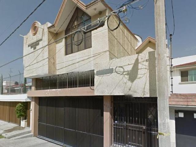 CASA EN VENTA EN COL LAS ARBOLEDAS CELAYA GUANAJUATO
