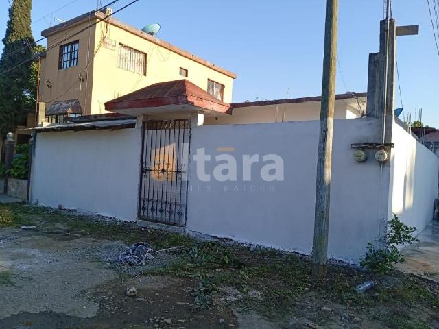 CASA EN VENTA EN COL. LAS FLORES EL HIGO VERACRUZ