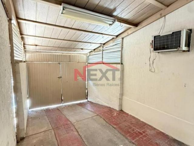 CASA EN VENTA EN COL. LAS LOMAS