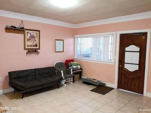 CASA EN VENTA EN COL. LAS PIEDRAS