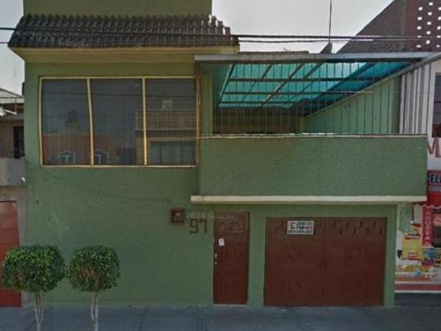 Casa en venta en col. metropolitana Cd Nezahualcoyotl Edo Dre Mex