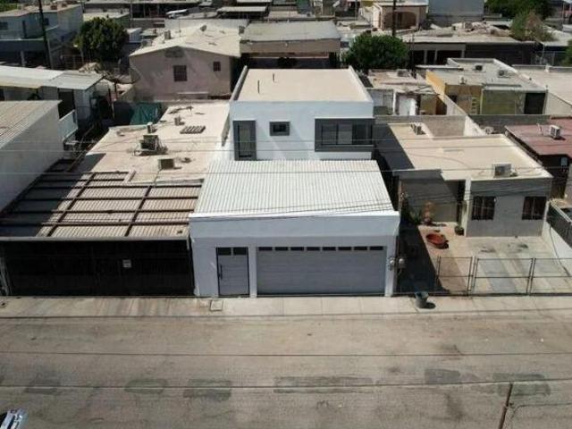 CASA EN VENTA EN COL. MIRASOL, MEXICALI BAJA CALIFORNIA