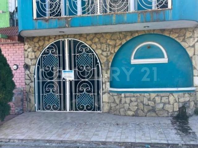 CASA EN VENTA EN COL. MIRAVISTA EN ESCOBEDO NUEVO LEON