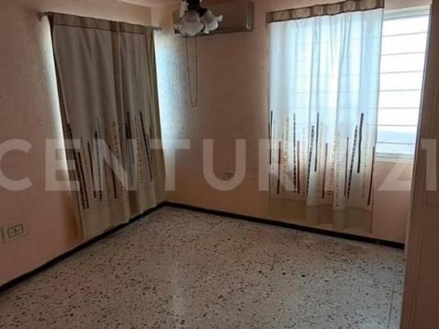 CASA EN VENTA EN COL. MITRAS NORTE EN MONTERREY