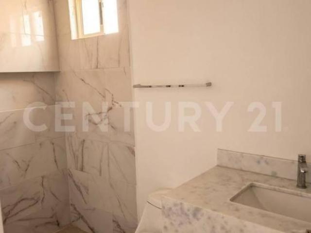 CASA EN VENTA EN COL. MONTELEVA DOMINIO CUMBRES EN GARCIA
