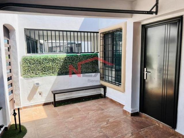 CASA EN VENTA EN COL. NACAMERI