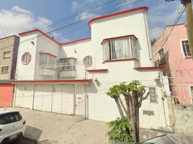 CASA EN VENTA EN COL. NUEVA SANTA MARIA