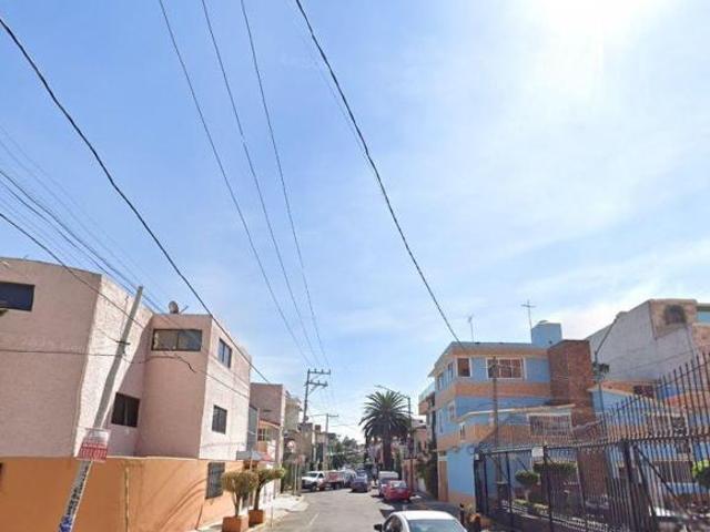 CASA EN VENTA EN COL PASEOS DE CGURUBUSCO IZTAPALAPA CDMX