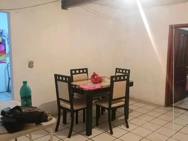 CASA EN VENTA EN COL. REFORMA, TEPIC, NAY