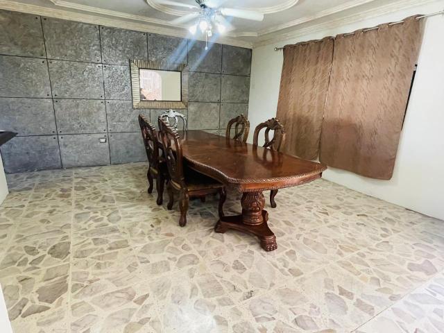 CASA EN VENTA EN COL. REPUBLICA MEXICANA