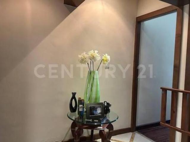 CASA EN VENTA EN COL. SAN JEMO EN MONTERREY