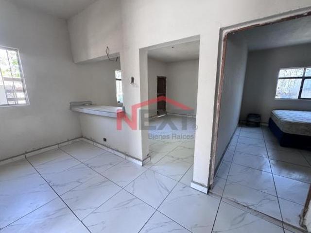 CASA EN VENTA EN COL. SAN LUIS