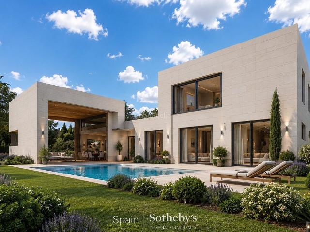 Casa en venta en Colmenar Viejo, Las Vegas El Pozanco Adelfillas. Golf Life en Comunidad Privada de Madrid con 5 Dormitorios y Piscina. Casas Colmenar.