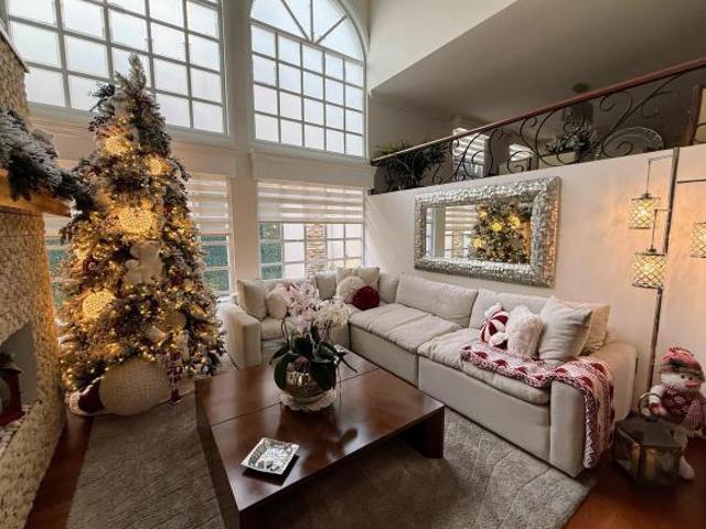 Casa en venta en Colón dentro de privada, con acabados de lujo