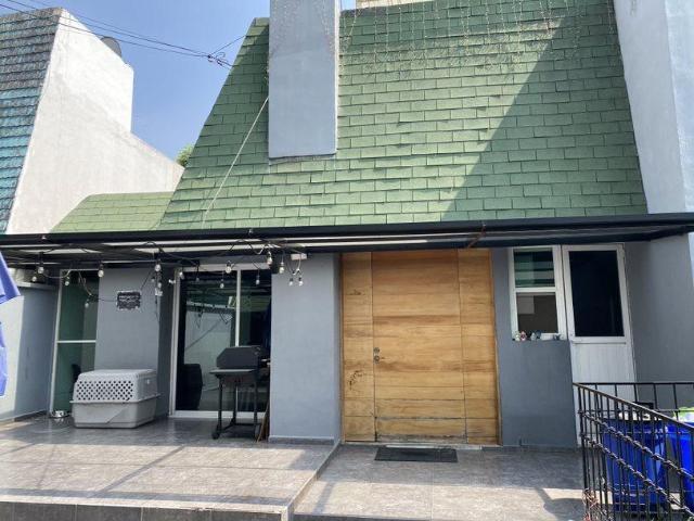 CASA EN VENTA EN COLON ECHEGARAY, NAUCALPAN DE JUAREZ