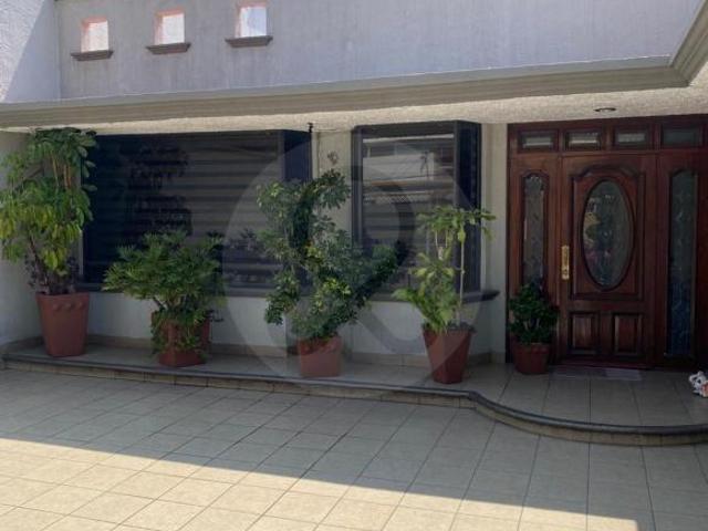 Casa en venta en Colón Echegaray