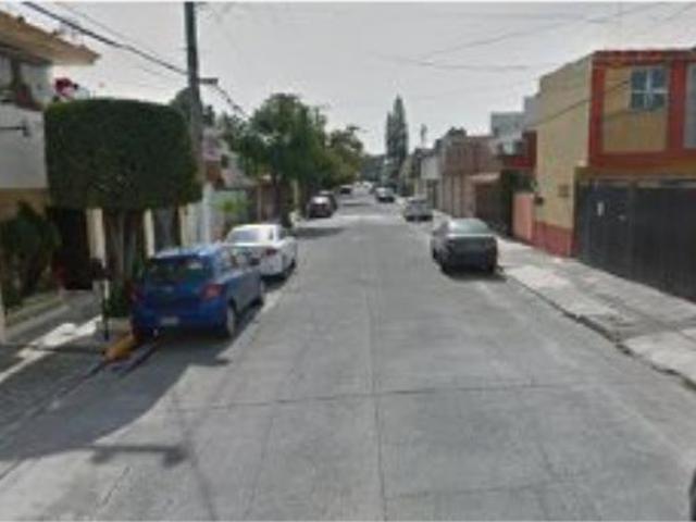 Casa en venta en Colon Echegaray, Naucalpan de Juárez, México