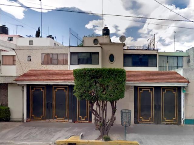 Casa en venta en Colon Echegaray, Naucalpan de Juárez, México