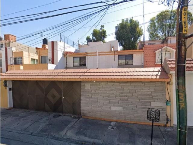 Casa en venta en Colon Echegaray, Naucalpan de Juárez, México
