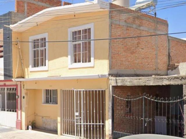 CASA EN VENTA EN COLONIA COSMOS PABELLÓN ARTEAGA AGUASCALIENTES