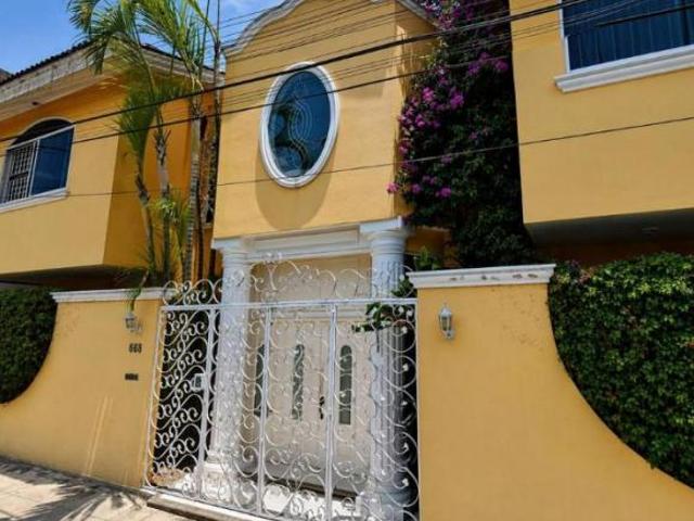 CASA EN VENTA EN COLONIA CENTRO ORIZABA VERACRUZ