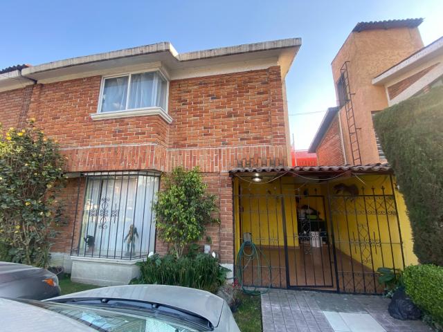 Casa en Venta en Colonia Científicos, Toluca, Estado de México