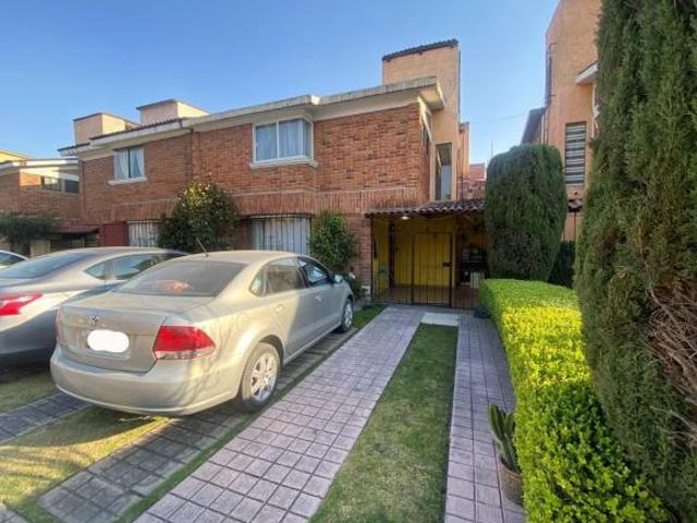 Casa en Venta en Colonia Científicos, Toluca, Estado de México. 4