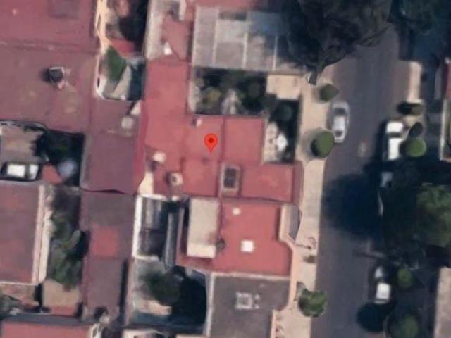 CASA EN VENTA EN COLONIA CLAVERIA CERCA DE PARQUE DE LA CHINA