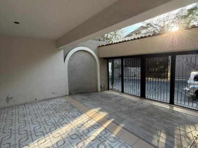 CASA EN VENTA EN COLONIA ALTAMIRA