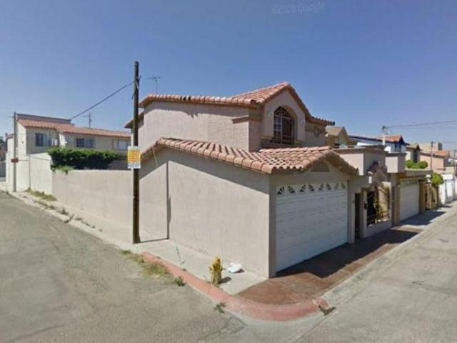 Casa en Venta en Colonia Altabrisa Tijuana Baja California