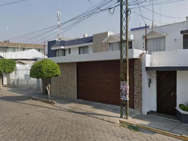 CASA EN VENTA EN COLONIA AQUILES SERDÁN TEHUACAN