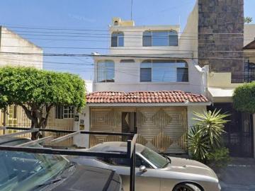 Casa en Venta en Colonia Benito Juarez, Guadalajara Jalisco