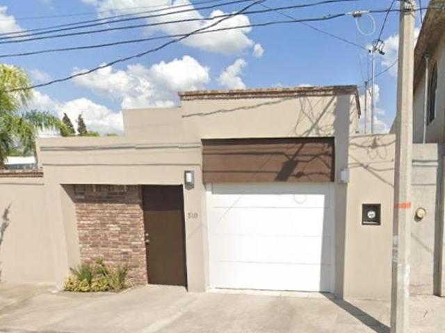 Casa en venta en Colonia Guadalupe, Monclova, Coahuila!
