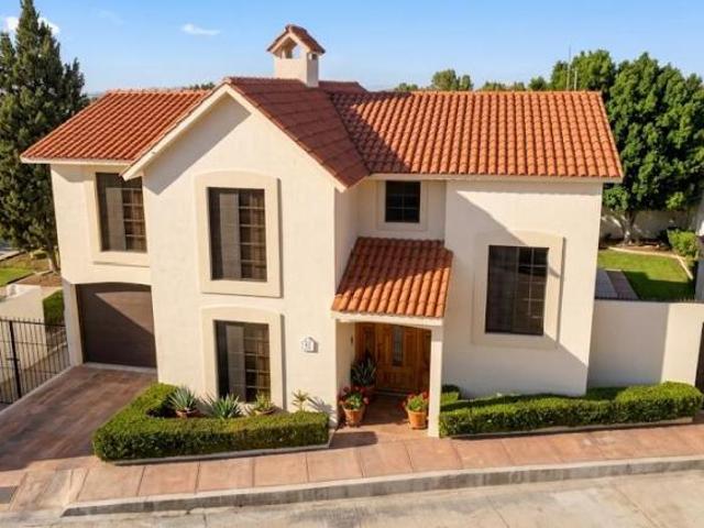 CASA EN VENTA EN COLONIA DEL PARQUE, HIDALGO DEL PARRAL, CHIHUAHUA